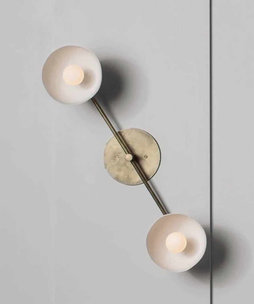 TRAPEZE 2 Surface Mount M.Naeve